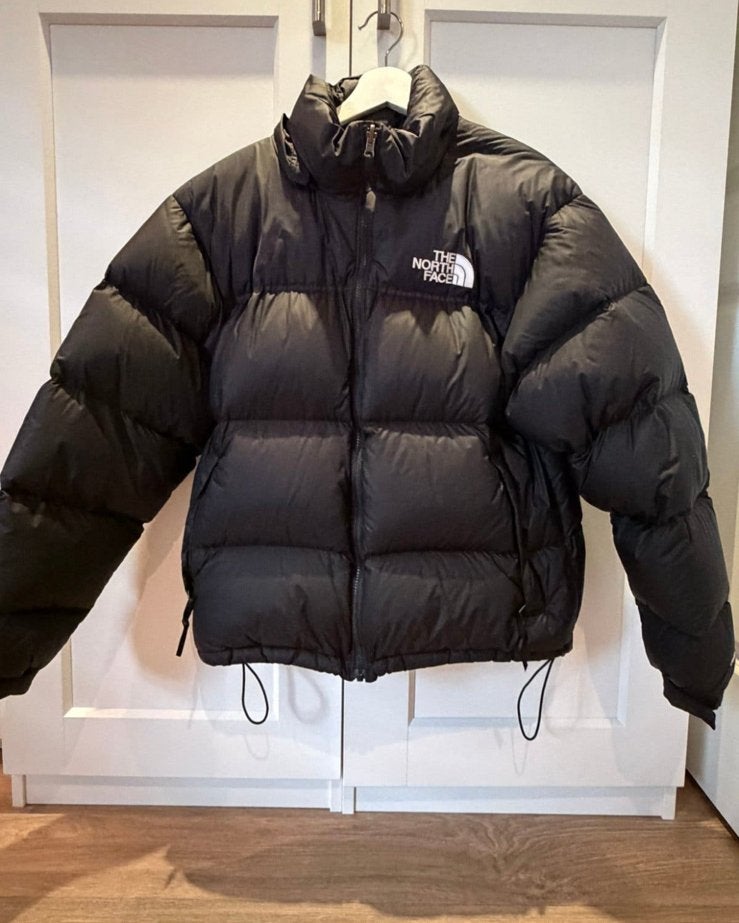 The North Face Nuptse 700 Puffer Jas Zwart Maat M, Ophalen of Verzenden, Zo goed als nieuw, Maat 48/50 (M), Zwart