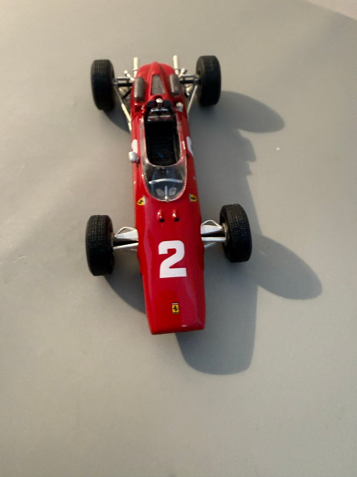 Schaalmodel Ferrari 158 F1 John Surtees Monza 1964, Ophalen of Verzenden, Zo goed als nieuw, Auto