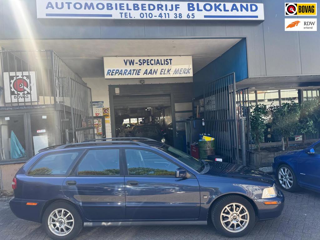 Volvo V40 1.8 Bi-Fuel Europa/LPG / met Airco, NAP en een rui, Auto's, Voorwielaandrijving, Gebruikt, 1295 kg, 4 cilinders