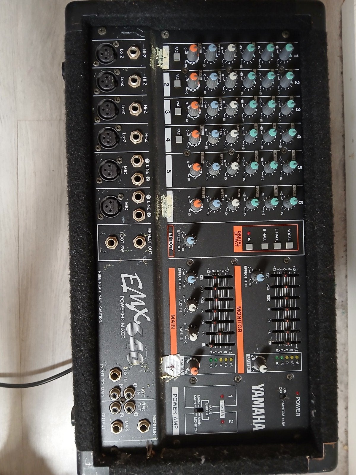 Yamaha EMX640 Powered Mixer - Perfect voor Live Geluid, Ophalen, Gebruikt, 5 tot 10 kanalen, Microfooningang