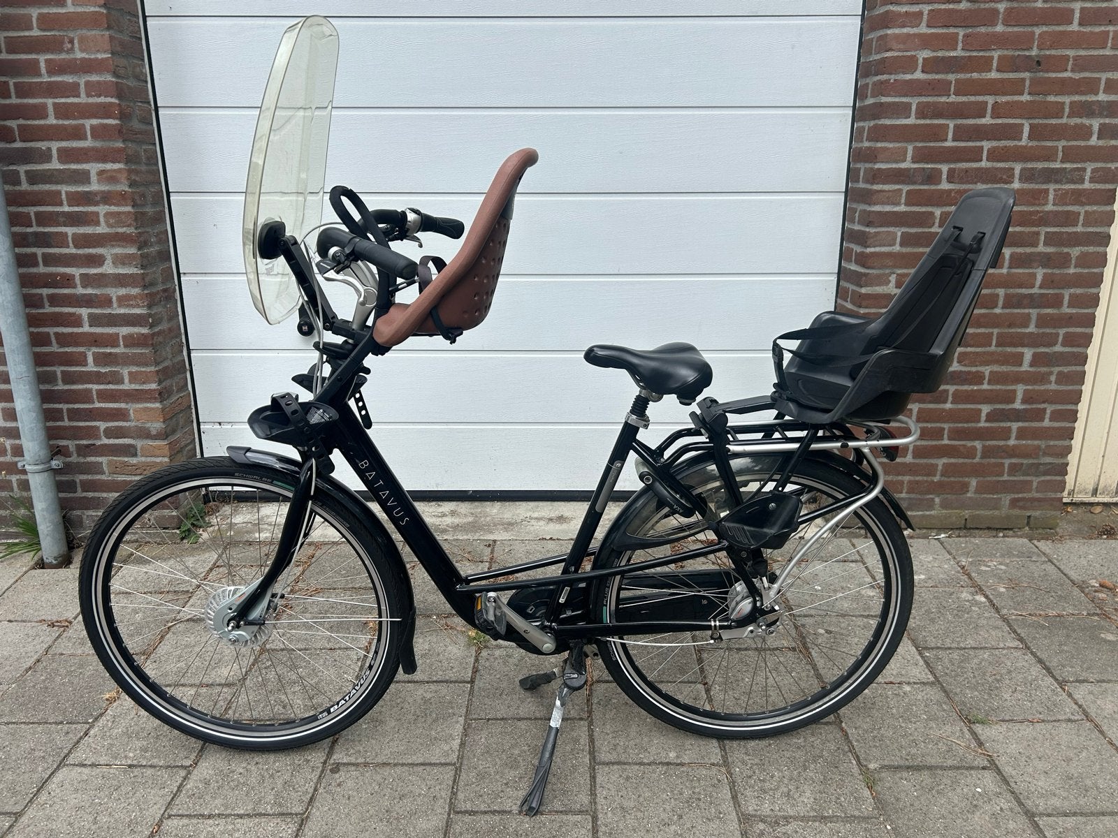 Batavus Mambo deluxe met kinderzitjes en windscherm, Ophalen, Batavus, Schijfrem, 53 tot 56 cm