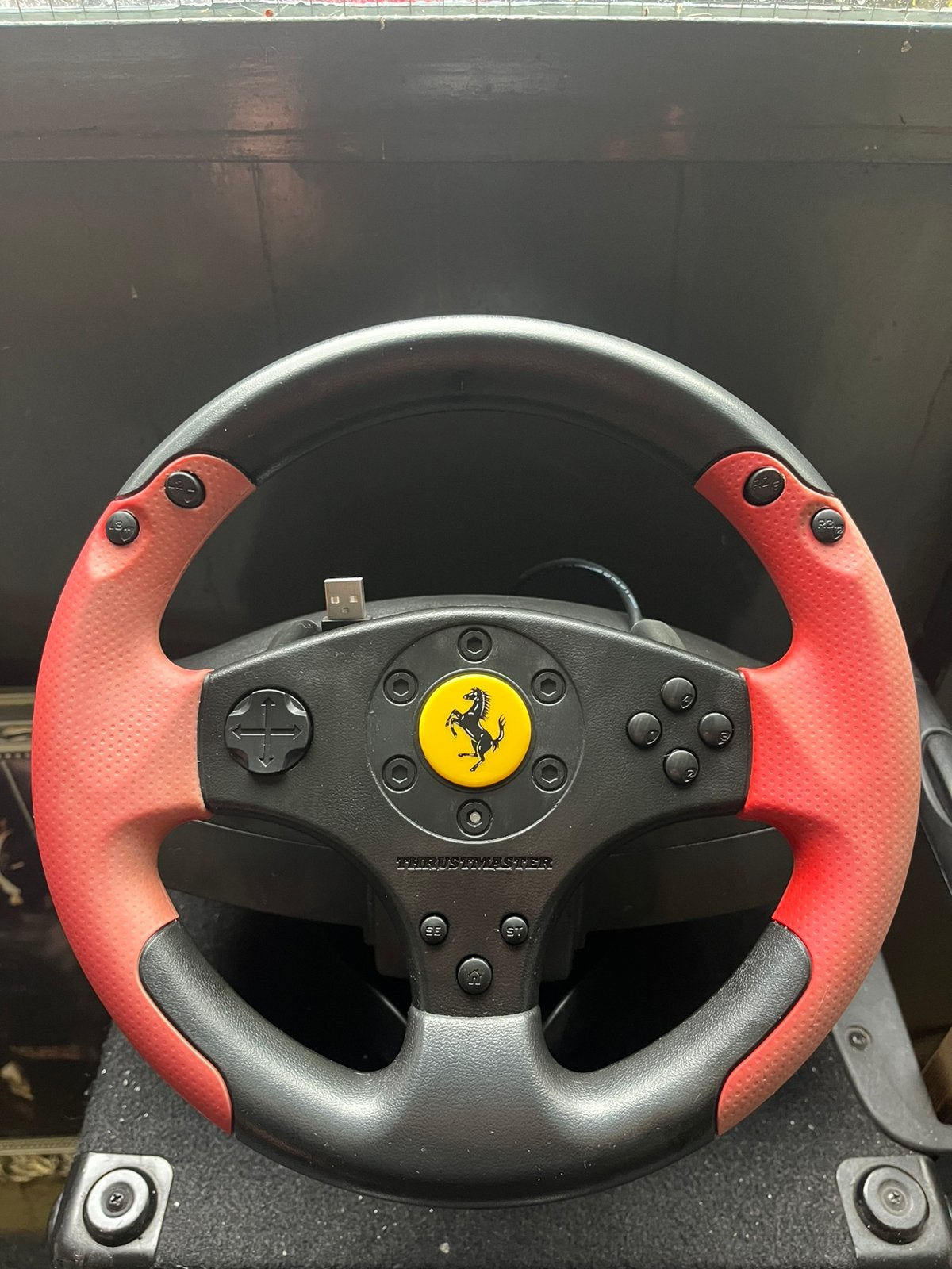 Thrustmaster race stuur met gas pedaal, Ophalen of Verzenden, Zo goed als nieuw, PlayStation 3