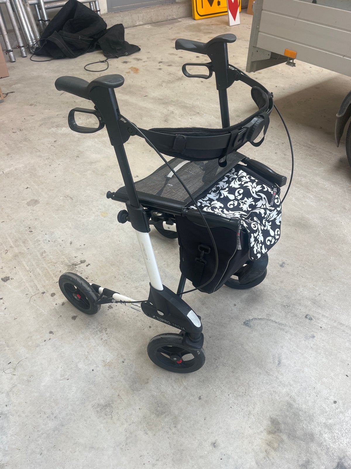 Te koop topro troja rollator, Diversen, Ophalen of Verzenden, Opvouwbaar, Gebruikt
