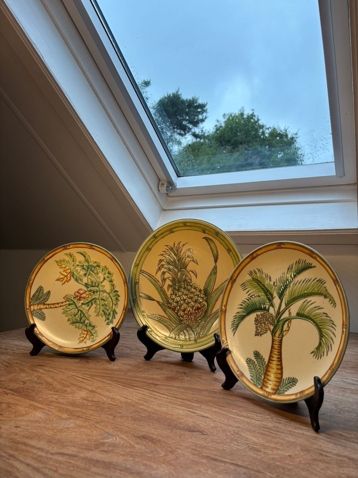 3 prachtige originele decoratief borden Siddhia Hutchinson., Ophalen, Zo goed als nieuw
