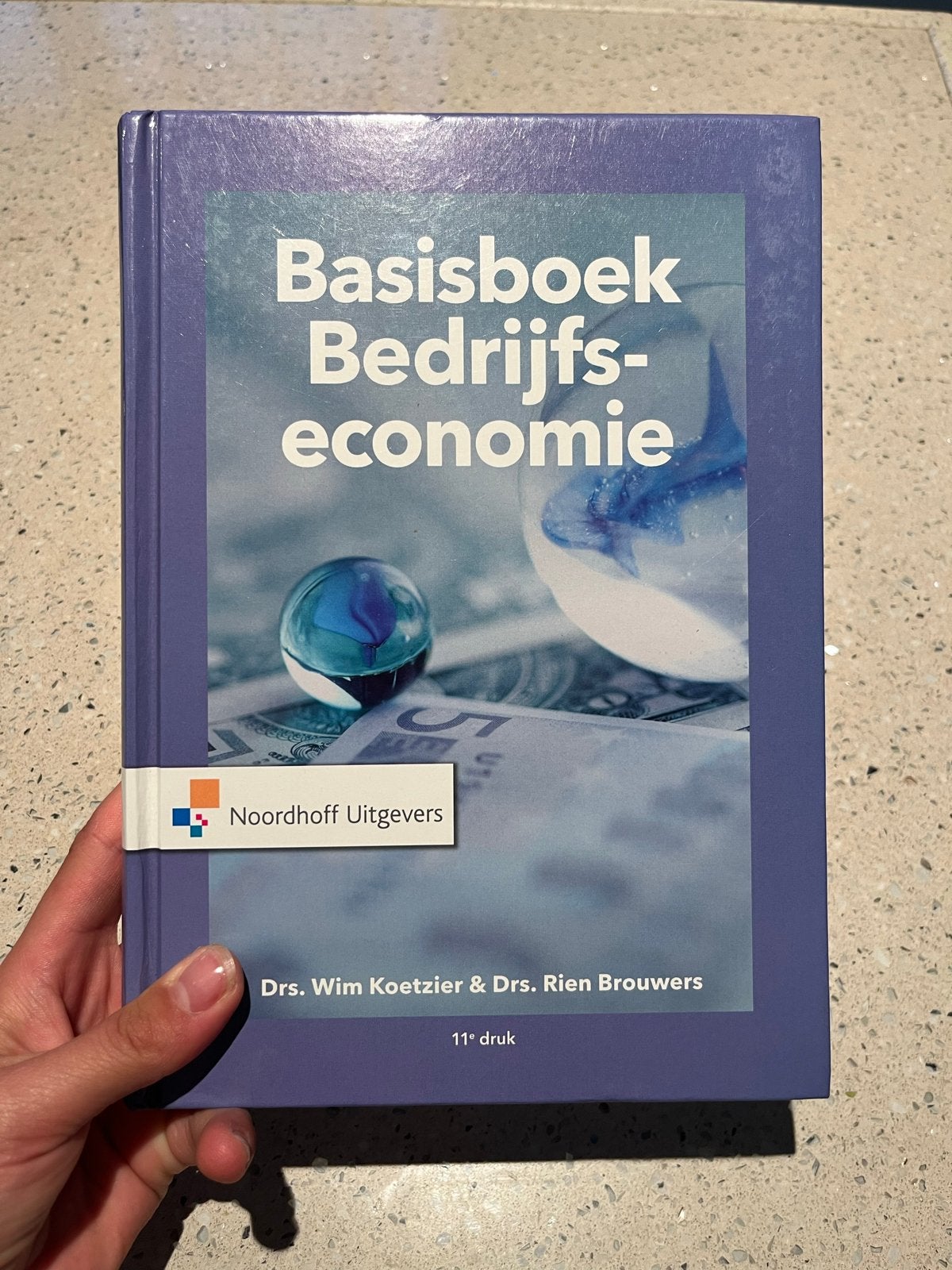 Basisboek Bedrijfseconomie - 11e druk, Boeken, Ophalen of Verzenden, Gamma, Zo goed als nieuw, HBO