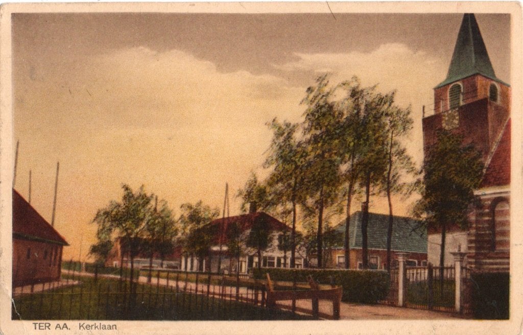 Ter AA, Kerklaan met Kerk en Boerderijen. 6286, Ophalen of Verzenden, 1920 tot 1940, Ongelopen, Utrecht