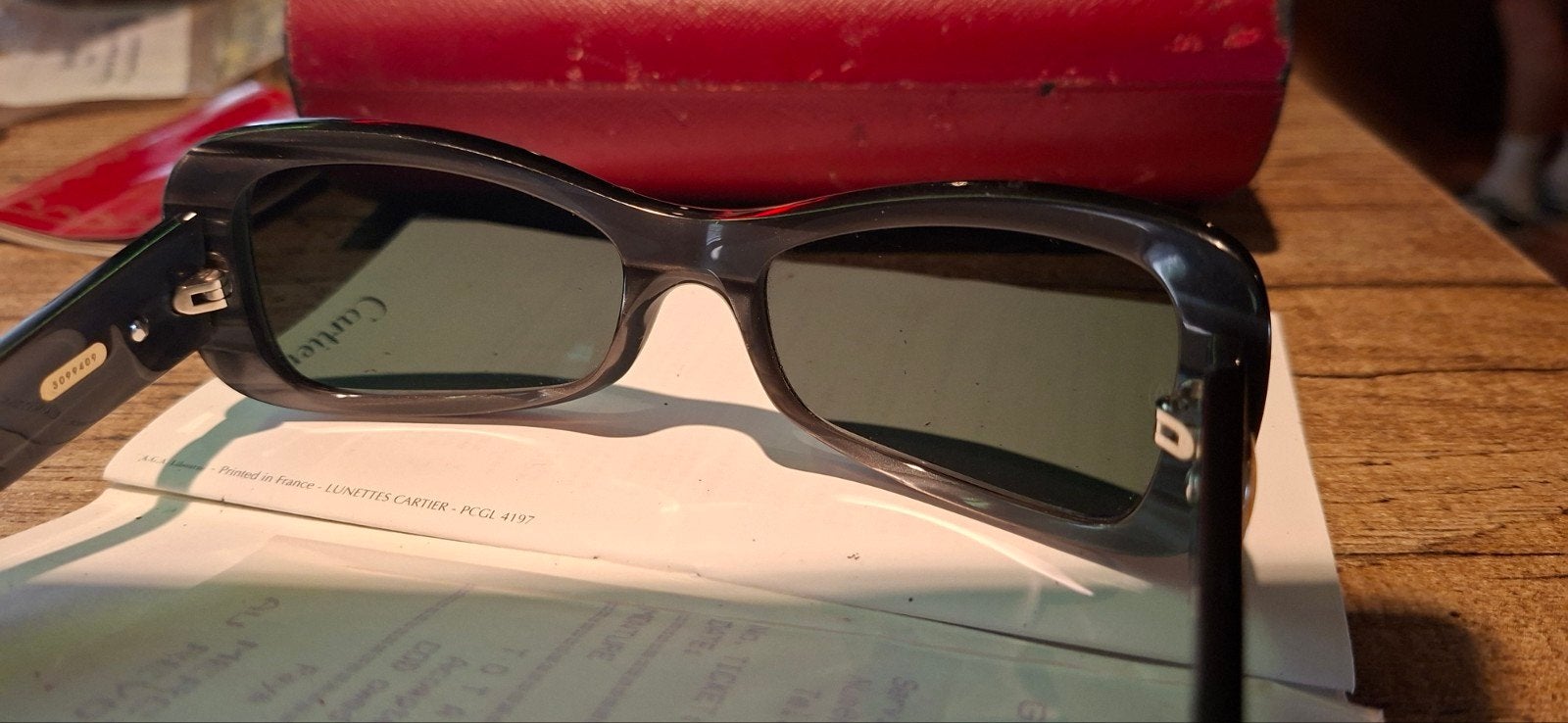 Vintage Cartier Zonnebril met Rood Etui, Ophalen of Verzenden, Rood, Overige merken
