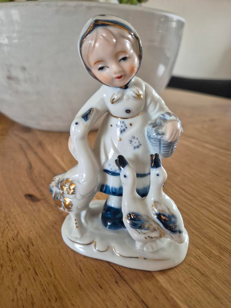 Porceleinen ganzenhoedster, gemerkt, zie foto 2., Ophalen of Verzenden