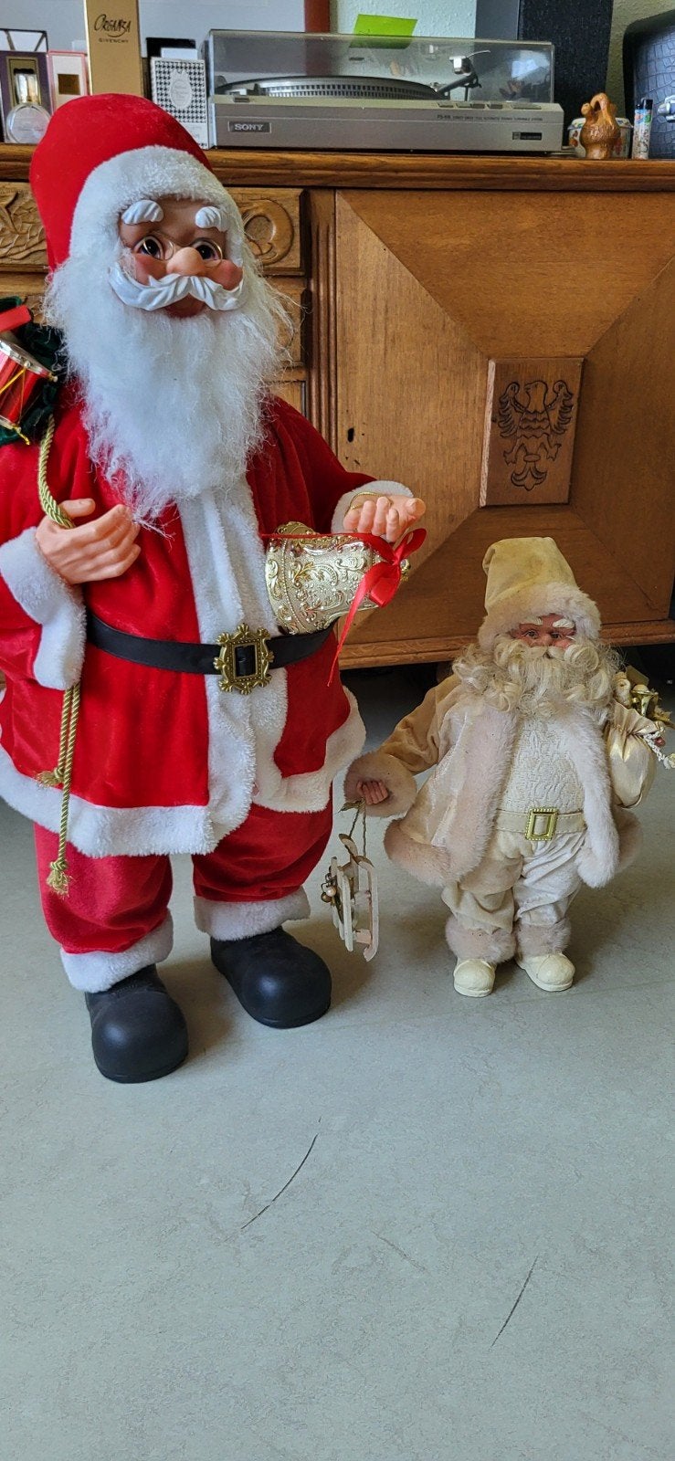 2 kerstmannen decoratie, Ophalen