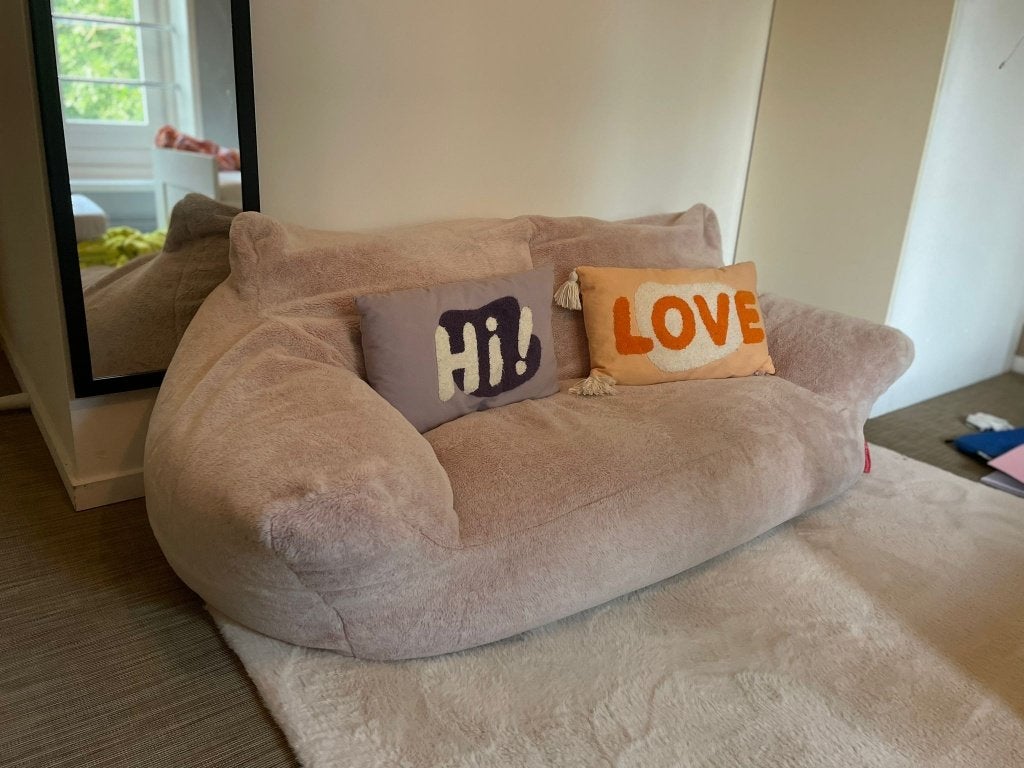 Zitzak bank, Huis en Inrichting, Ophalen, 125 cm of meer, Fluffy, Zo goed als nieuw