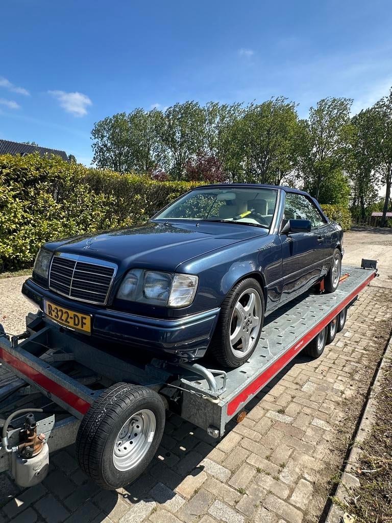 Mercedes Benz Daimler-benz W124 1993 cabrio e-klasse cabrio, Automaat, 2199 cc, Cabriolet, Particulier