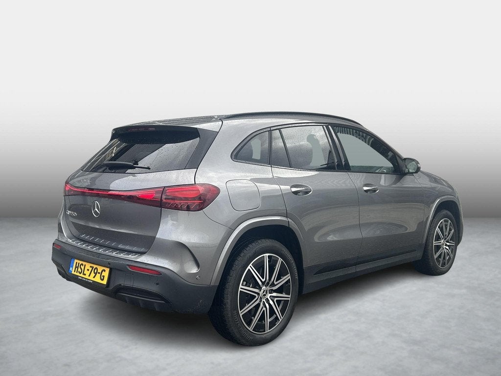 Mercedes-Benz EQA 250+ AMG | Night Pakket | Panoramadak | 36, Auto's, Mercedes-Benz, 15 min, Stof, Gebruikt, Zwart
