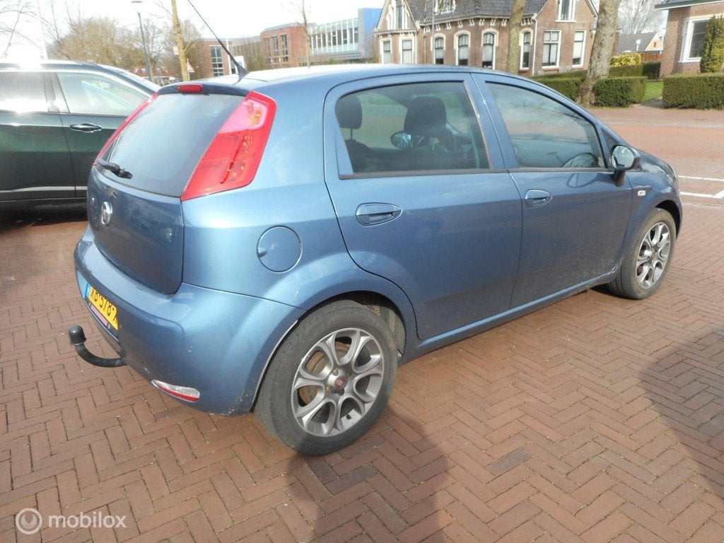 Fiat Punto TwinAir Turbo 100 Sempre, Auto's, Fiat, 101 pk, Gebruikt, 49 €/maand, Origineel Nederlands