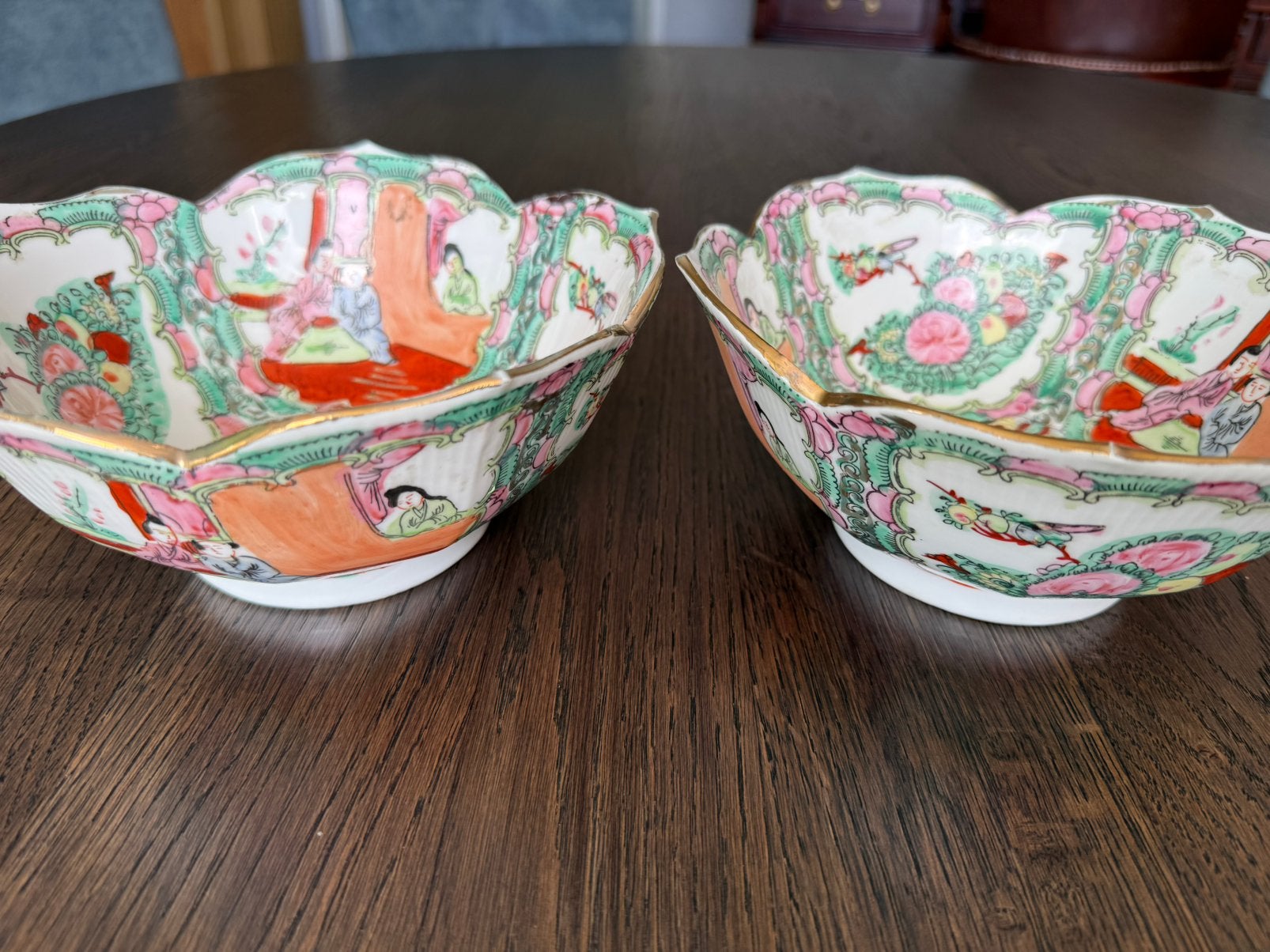 Prachtig paar antieke Chinese Famille Rose schalen, Ophalen of Verzenden