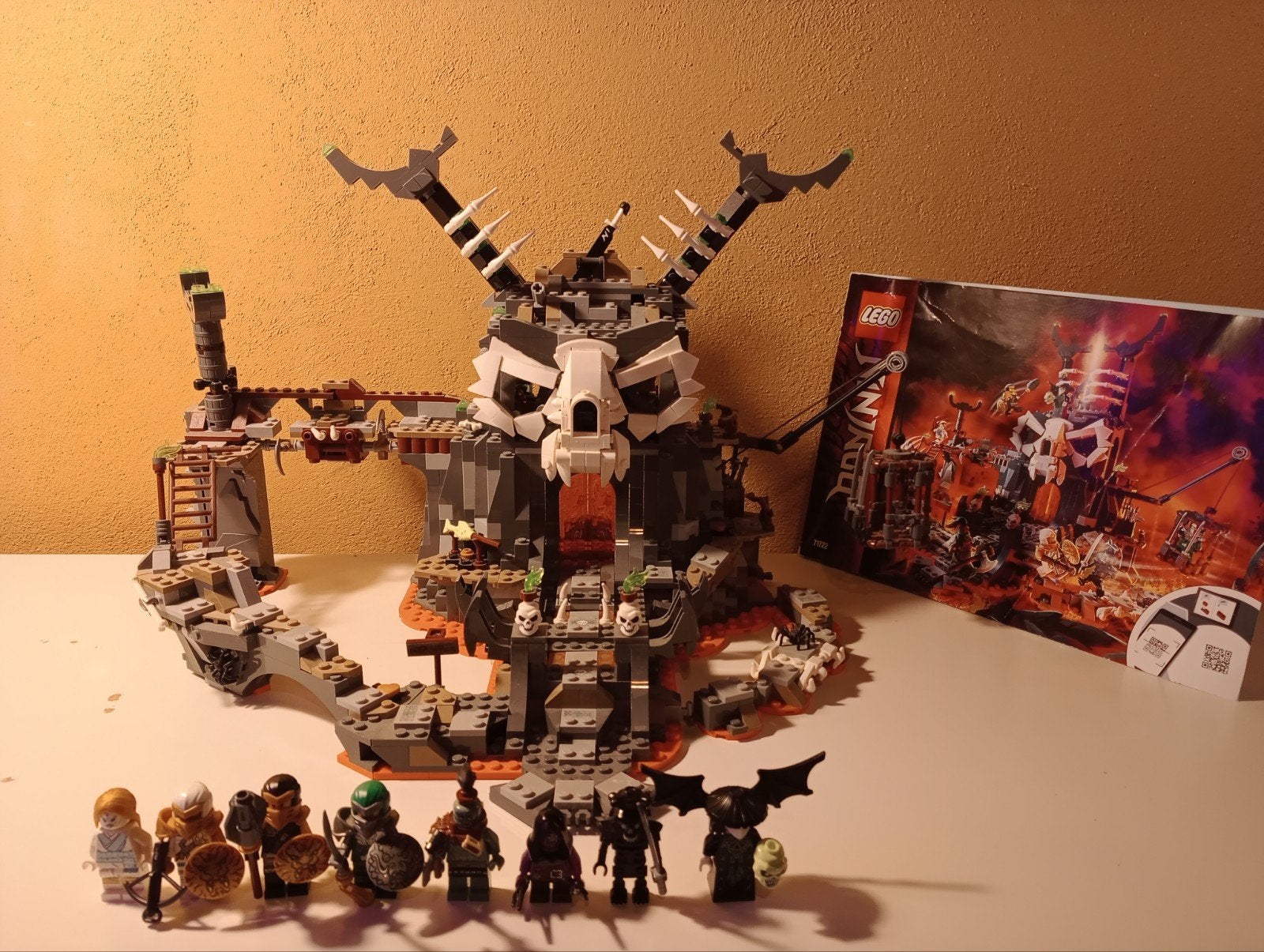 Lego Ninjago 71722 Skull Sorcerer's Dungeon compleet