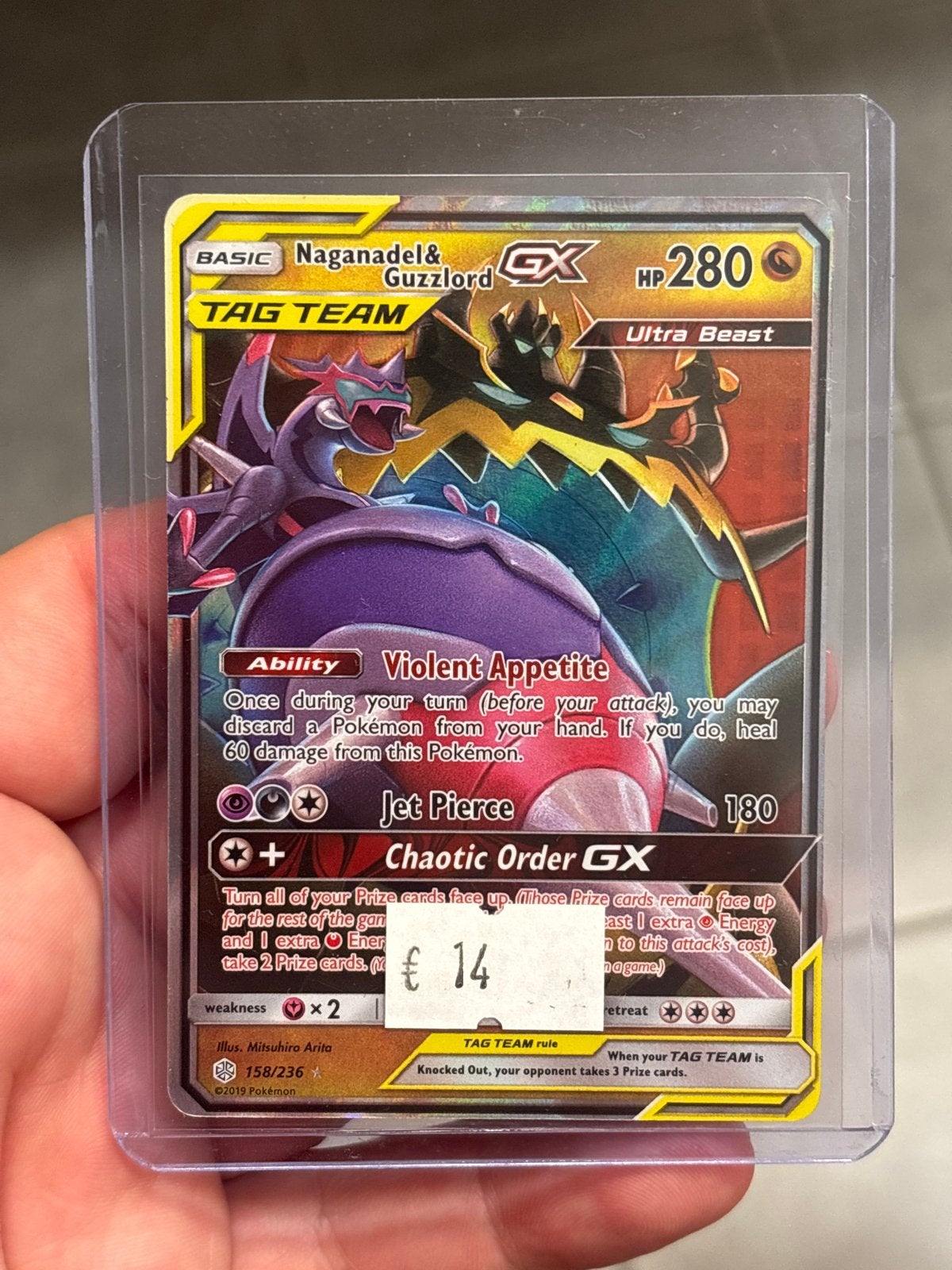 Naganadel & Guzzlord GX TAG TEAM Pokémon 158, Ophalen of Verzenden, Zo goed als nieuw, Losse kaart