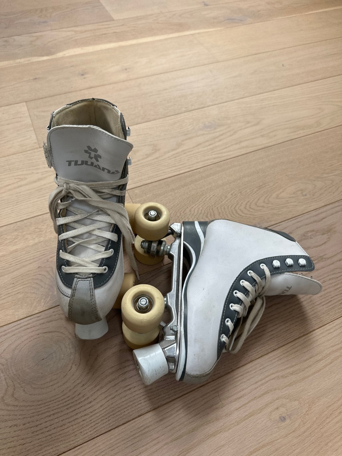 Tijuana rolschaatsen - Maat 37, Sport en Fitness, Ophalen, Gebruikt, Dames, Overige typen