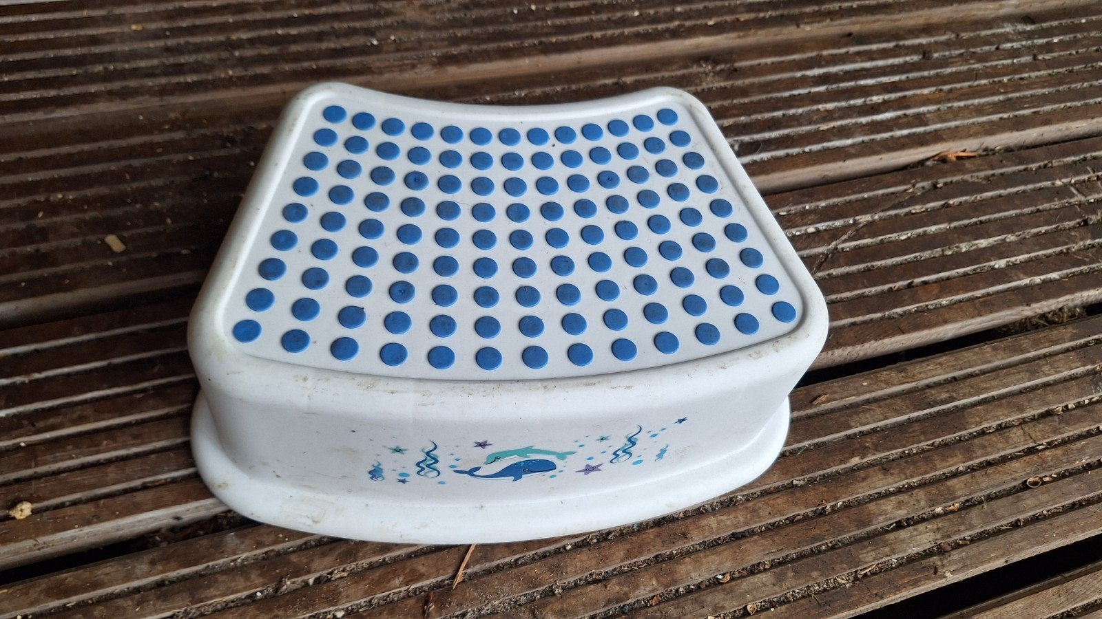 Kinderopstapje met antislip en dolfijnprint, Ophalen, Gebruikt