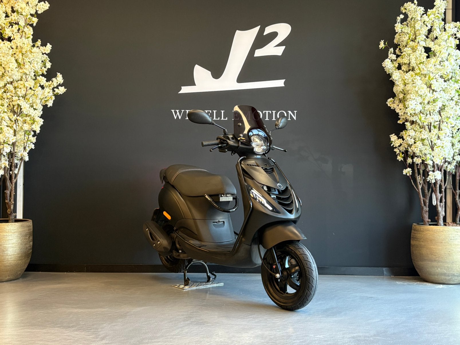 Piaggio Zip | Mat Zwart | Brom | 2024 | 4907 km | 1 eig, ., Maximaal 45 km/u, Zip, Ophalen of Verzenden