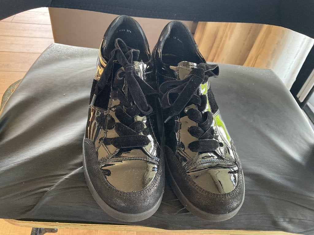 Mooie Dames lakschoen maat 40, Zwart, Ophalen of Verzenden, Sneakers of Gympen, Zo goed als nieuw