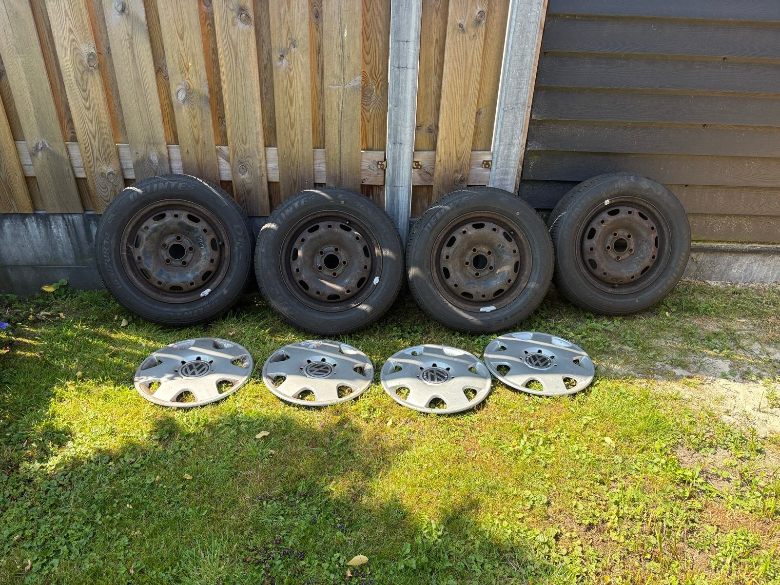 Zomerbanden Stalen velgen 5x100 7mm 165/70R14, Ophalen, 14 inch, Gebruikt, Banden en Velgen