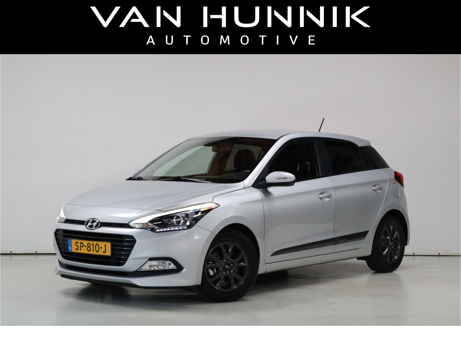 Hyundai i20 1.0 T-GDI Black Edition | Cruise | Dab | Camera, Auto's, Voorwielaandrijving, 23 km/l, Origineel Nederlands, Bedrijf