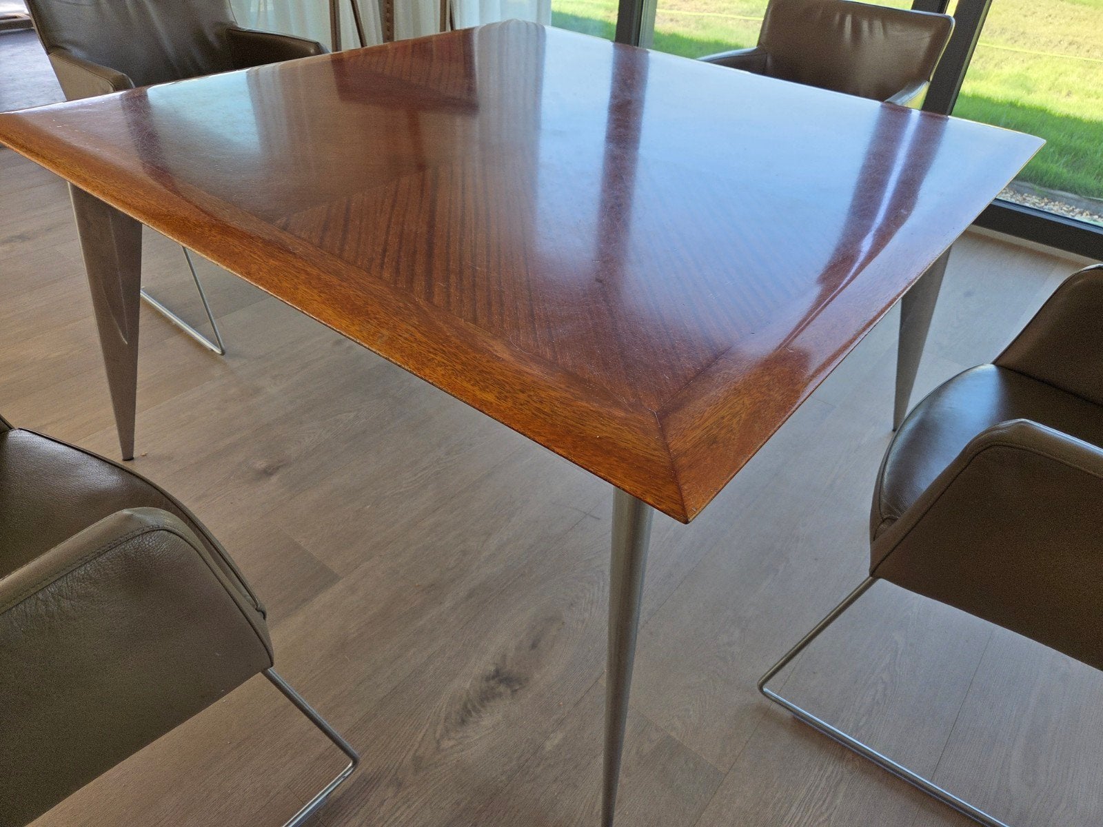 Philippe Starck voor Aleph Driade 'Tisch un' 135x135 cm, Overige houtsoorten, Gebruikt, Design, Modern, Vierkant
