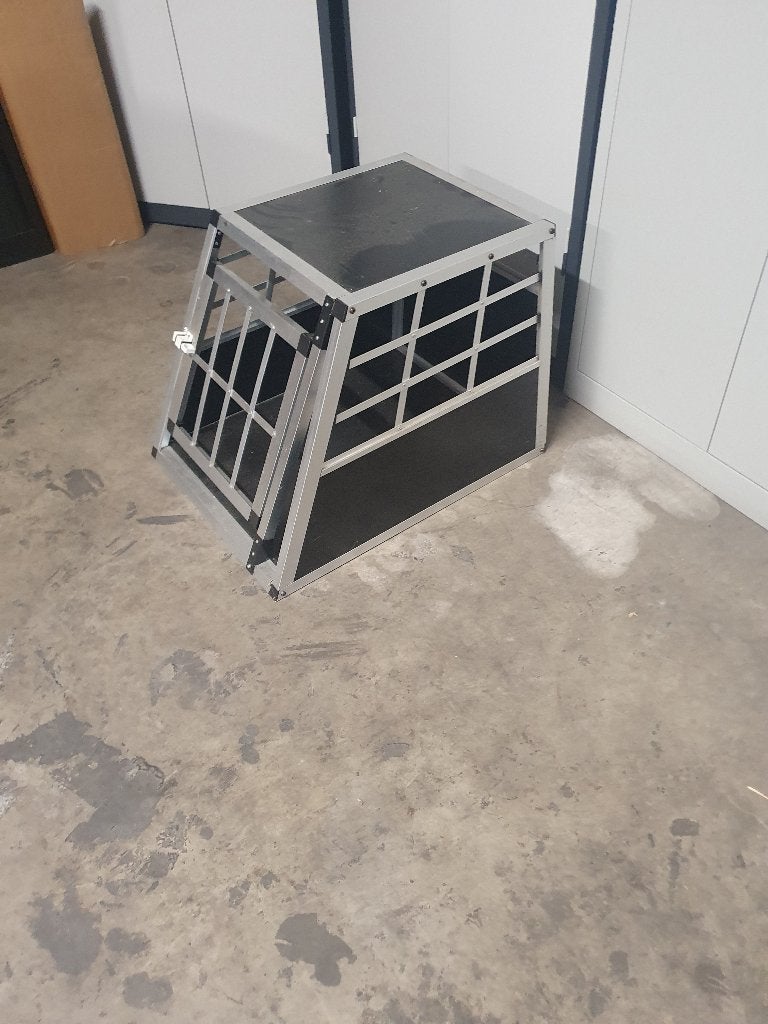 BENCH, Ophalen, Zo goed als nieuw