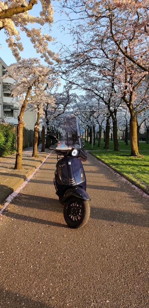 Vespa Sprint Custom Galaxy Blue 80cc Malossi AM rijbewijs, Ophalen, Gebruikt, Benzine, Overige modellen