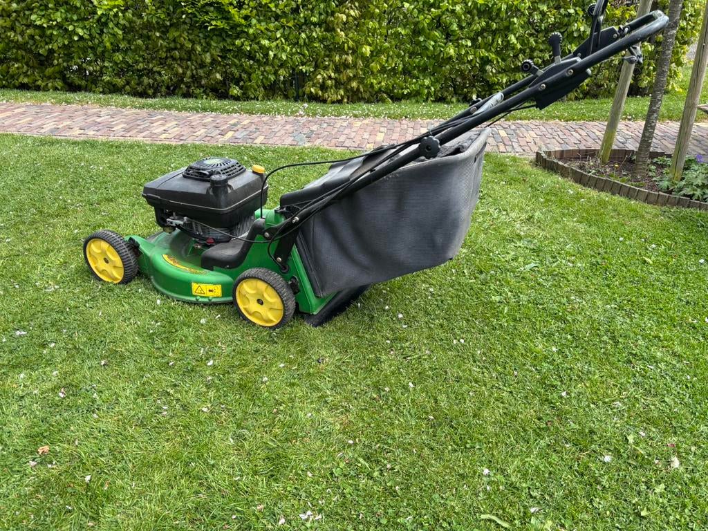 John Deere benzine grasmaaier, Tuin en Terras, Ophalen, Cirkelmaaier, Gebruikt, Versnellingen