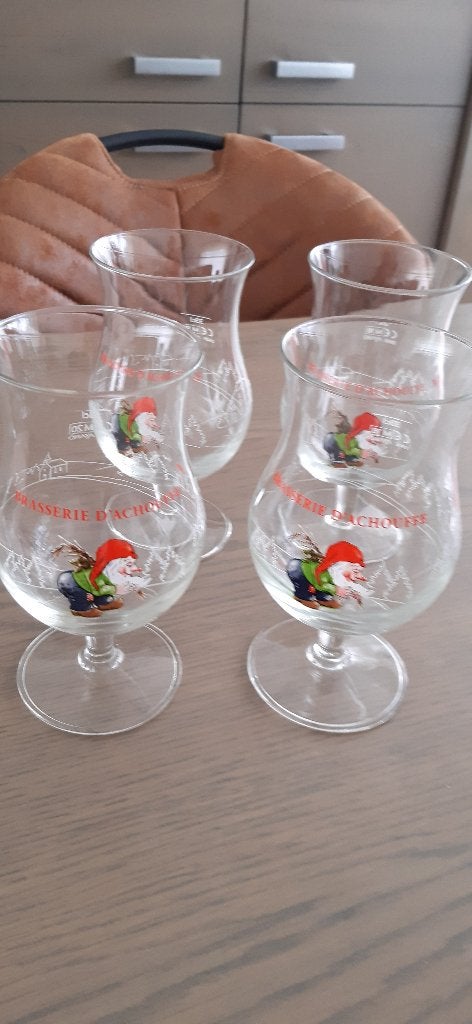 La chouffe glazen 6 stuks, Ophalen, Zo goed als nieuw, Bierglas