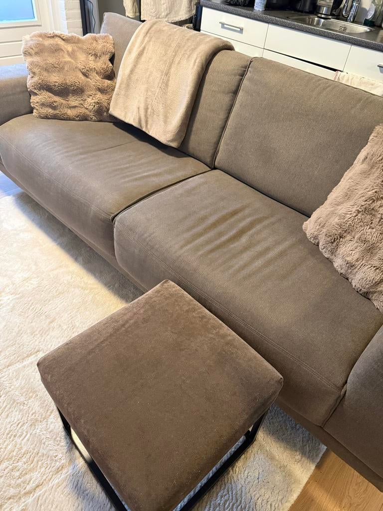 Comfortabele 3-zitsbank met voetenbankje, Gebruikt, 150 tot 200 cm, Tweepersoons, 75 tot 100 cm