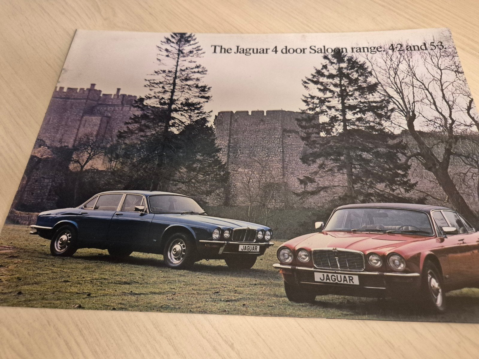 Jaren 70 Jaguar XJ serie folder 6 cilinders en V12 automaat, Ophalen of Verzenden, Zo goed als nieuw, Overige merken