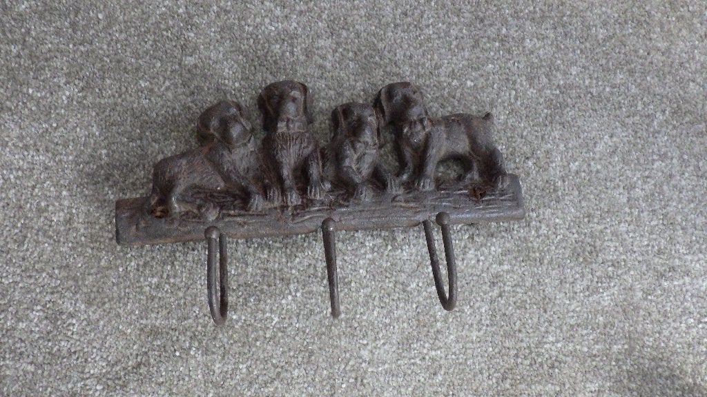 mooie kapstok versierd met hondjes, Wandkapstok, Overige materialen, Gebruikt, Ophalen of Verzenden