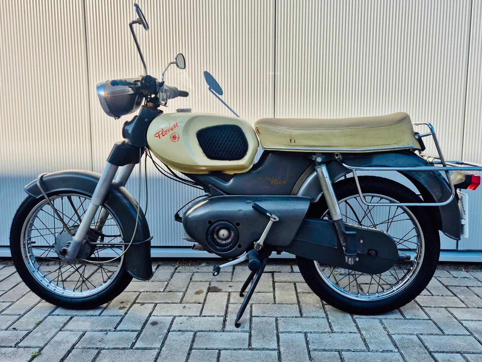Kreidler hondekop inc kenteken, Fietsen en Brommers, Brommers | Kreidler, Ophalen, Zo goed als nieuw, Overige modellen