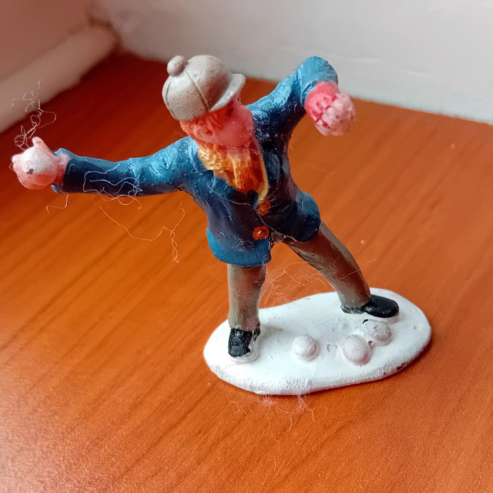 Lemax sneeuwbalgooier nr 5, Lemax figuur Kerstdorp, Ophalen of Verzenden