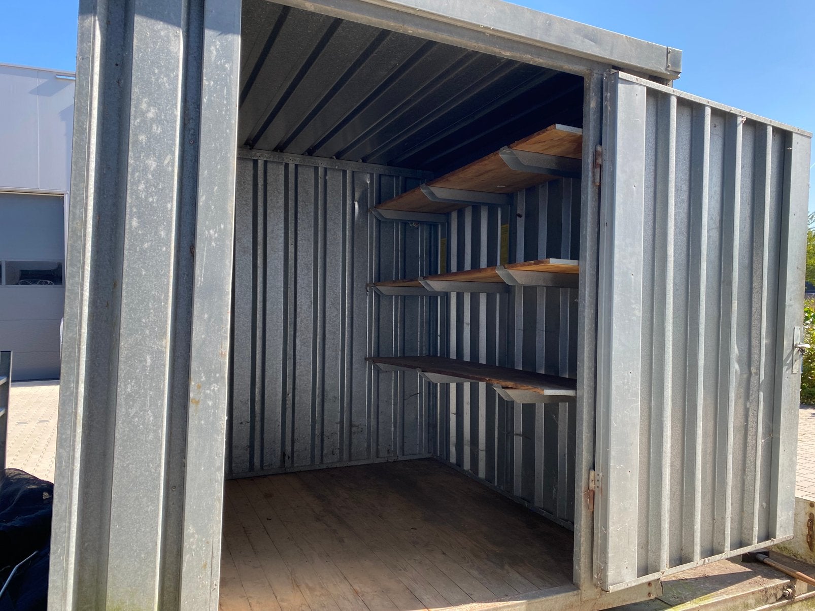 Opslag container met opberg schap, Ophalen of Verzenden, Gebruikt