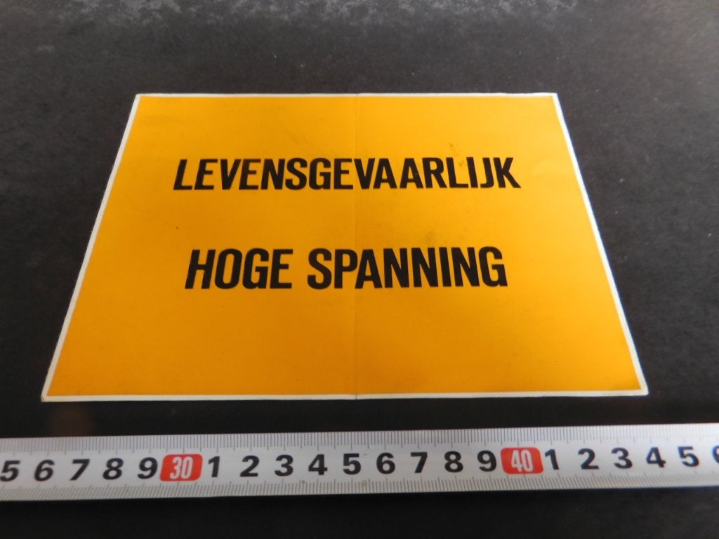 sticker levensgevaarlijk hoge spanning, Verzamelen, Ophalen of Verzenden, Zo goed als nieuw