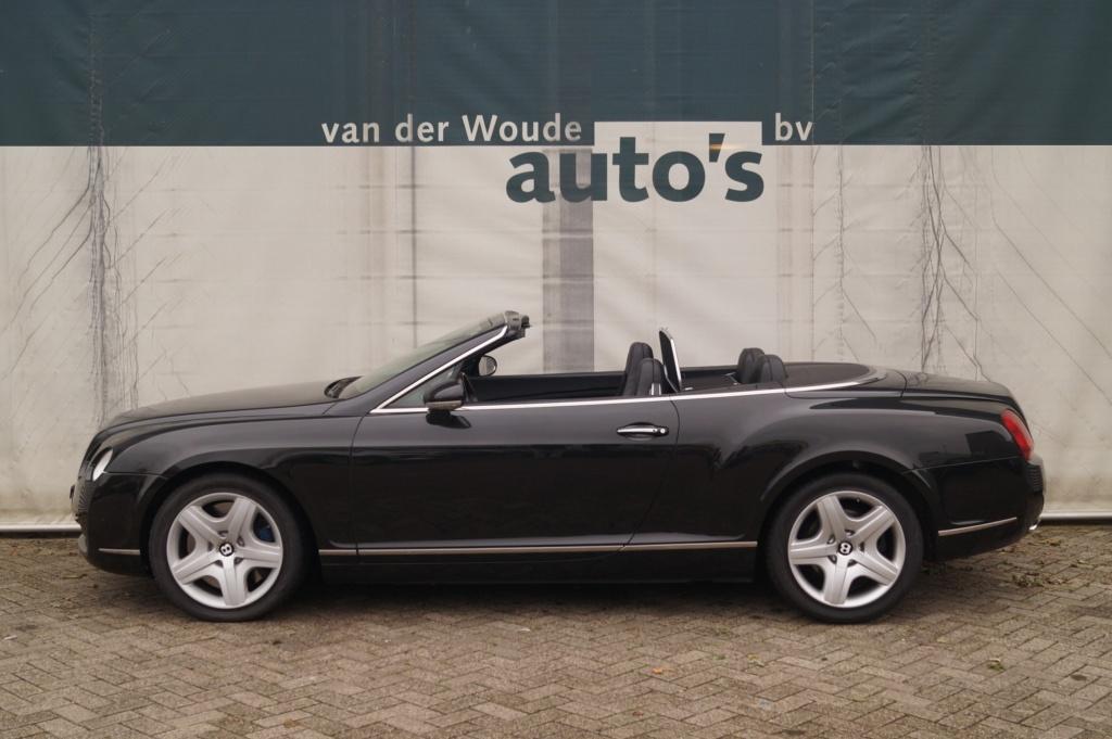 Bentley Continental GTC 6.0 W12 560pk -LEER-NAVI-ECC-PDC-, Auto's, Bentley, Automaat, Gebruikt, 4 stoelen, Zwart