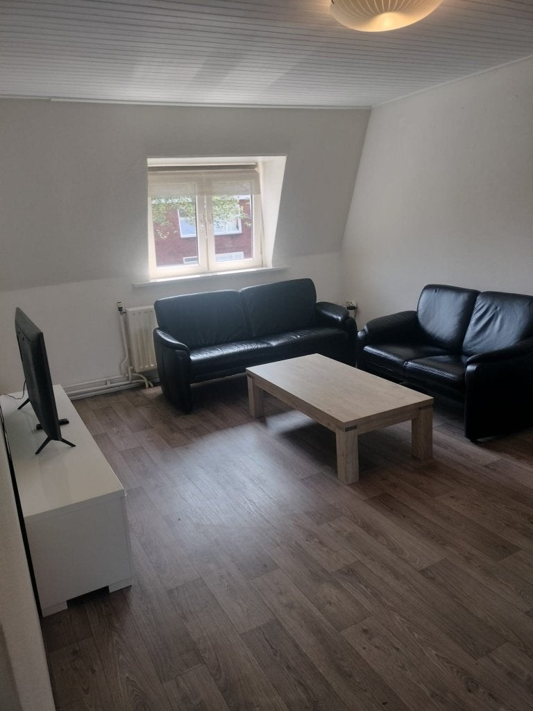 GEMEUBILEERD APPARTEMENT TE HUUR IN EINDHOVEN PER DIERCT, Noord-Brabant, Direct bij eigenaar, Eindhoven, Appartement