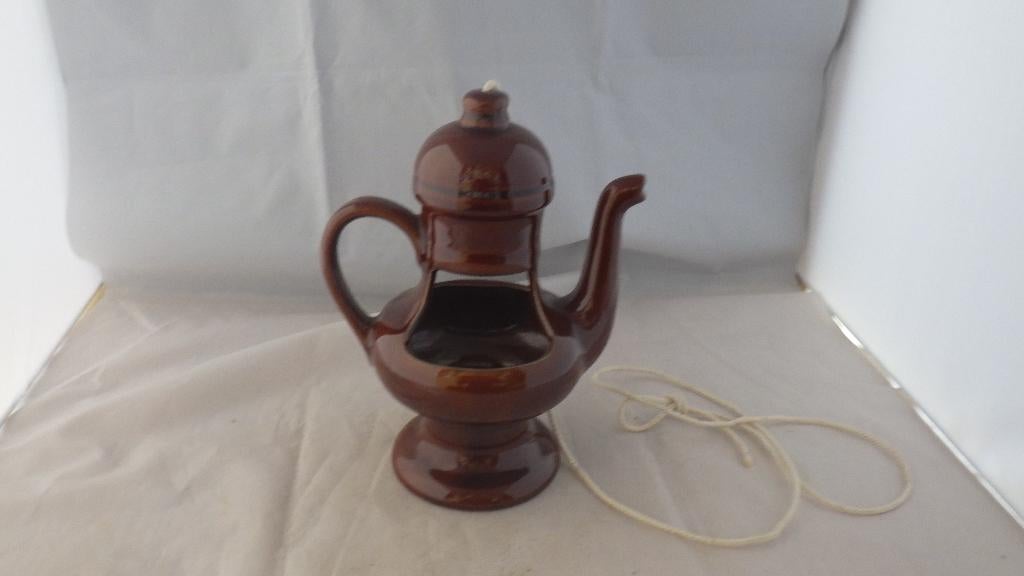 mooie bruine koffiepot als plantenhanger, Verzamelen, Retro, Ophalen of Verzenden, Huis en Inrichting