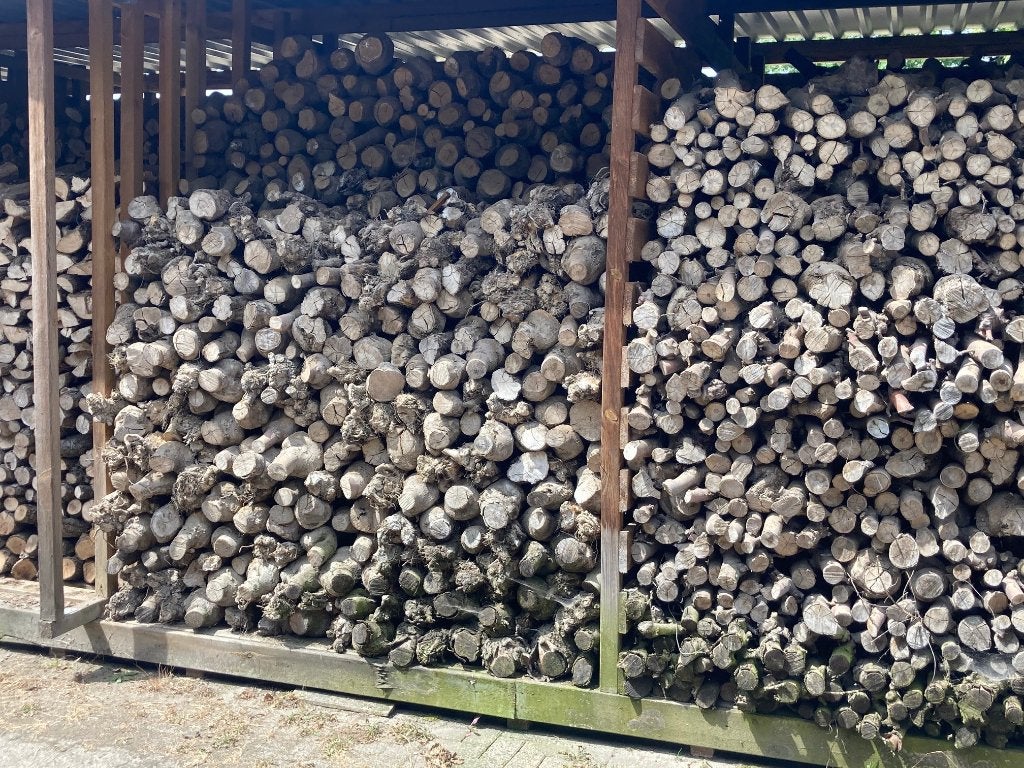 44 m3 gedroogd appelhout haardhout hout stookhout open haard, Tuin en Terras, Haardhout, 6 m³ of meer, Ophalen, Overige houtsoorten