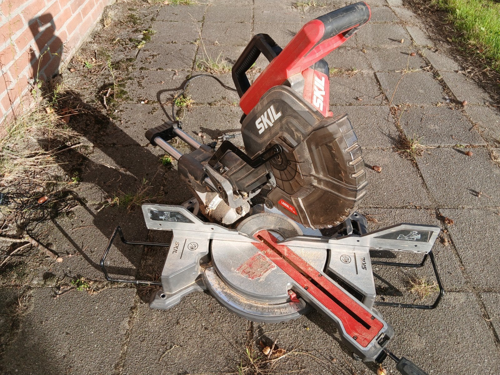 SKIL Afkortzaag machine, Ophalen, Gebruikt, 70 mm of meer, Afkortzaag