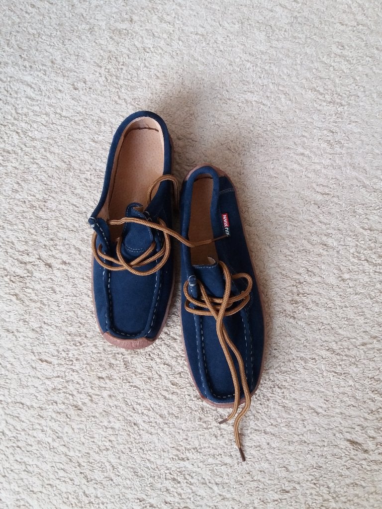 Schoen, dames platte suede D.Blauw maat 38, Kleding | Dames, Schoenen, Ophalen of Verzenden, Nieuw, Blauw, Sneakers of Gympen