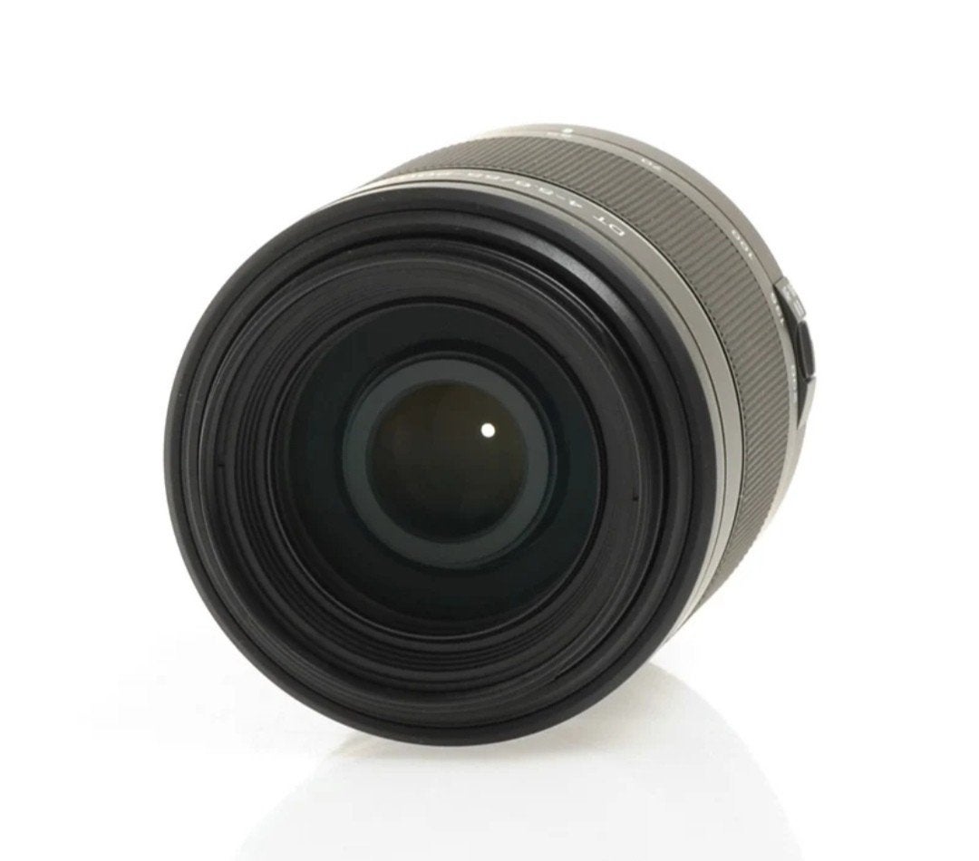 Foto 5 van Sony DT 4-5.6/55-200 SAM lens A-mount