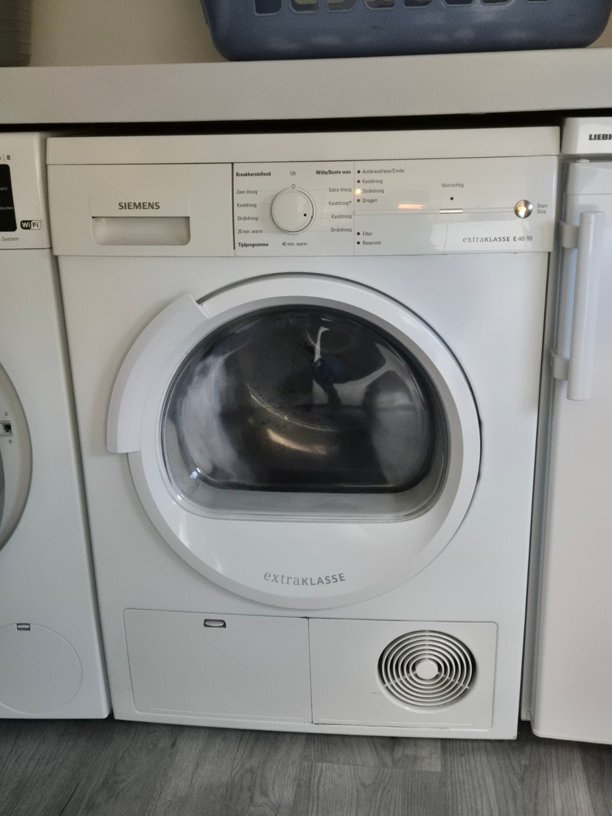 Siemens Extra-klasse Condensdroger, Ophalen, 6 tot 8 kg, Gebruikt, Voorlader