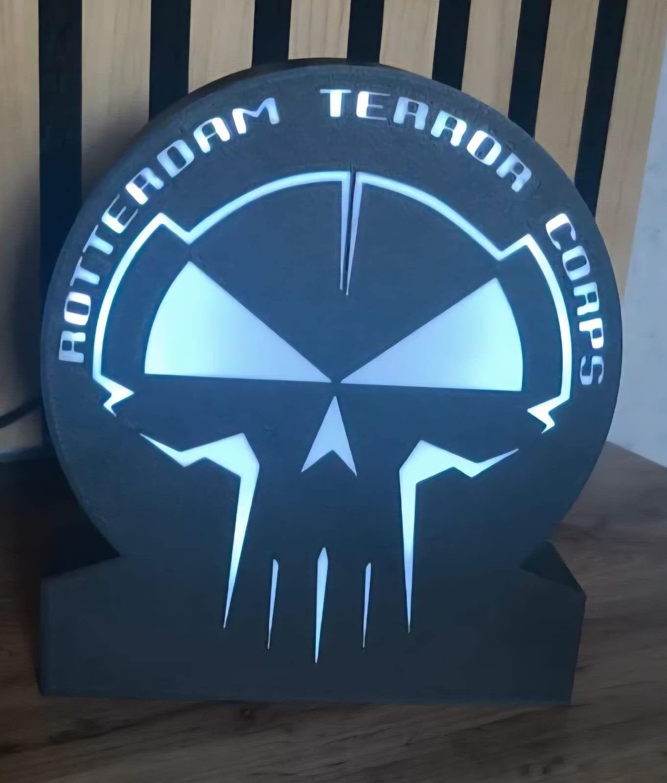 LED Lamp Rotterdam Terror Corps Skull, Ophalen of Verzenden, Nieuw, Lichtbak of (neon) lamp