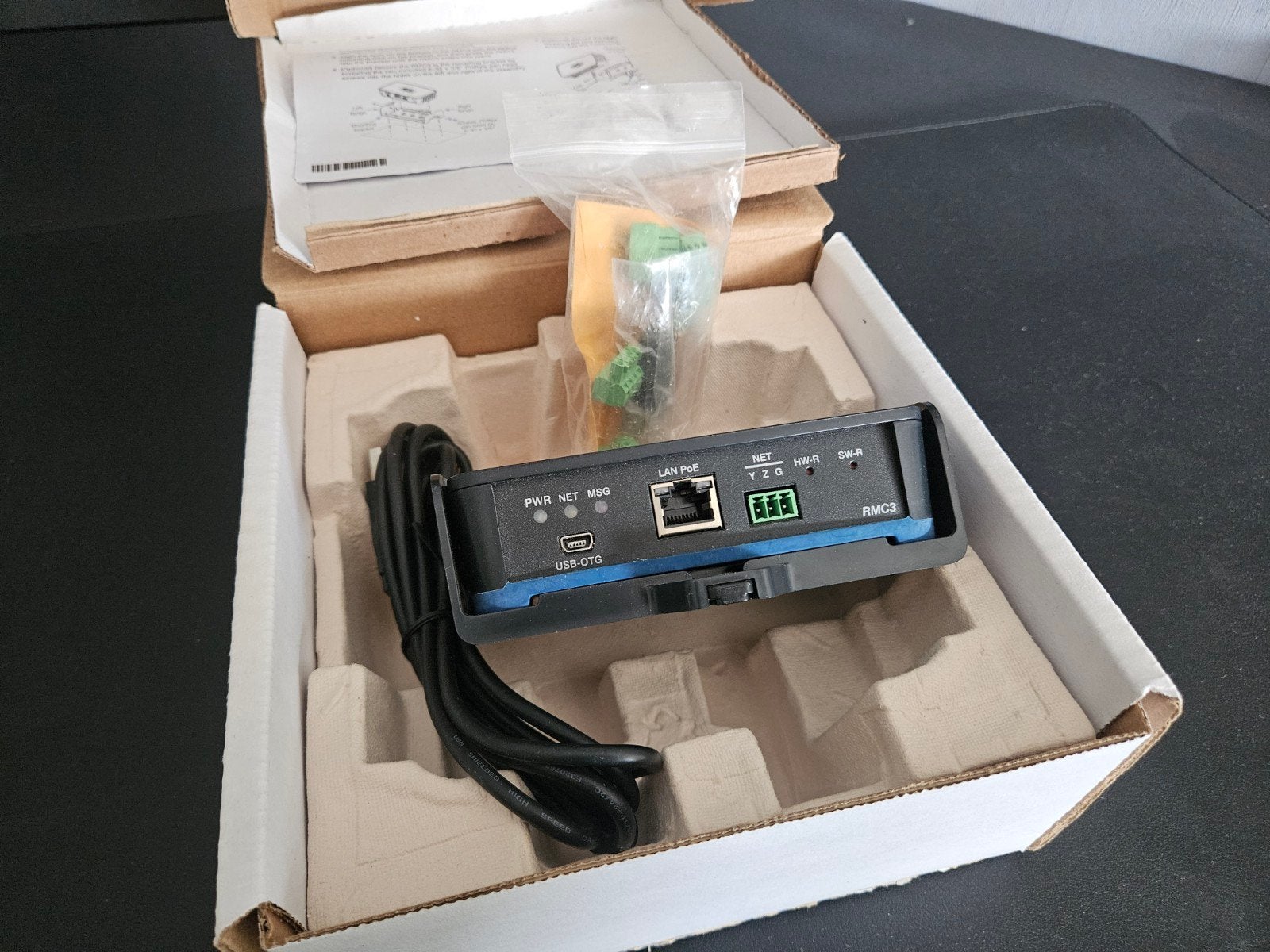 Crestron RMC3 Processor - zgan, incl. accessoires, Ophalen of Verzenden, Zo goed als nieuw