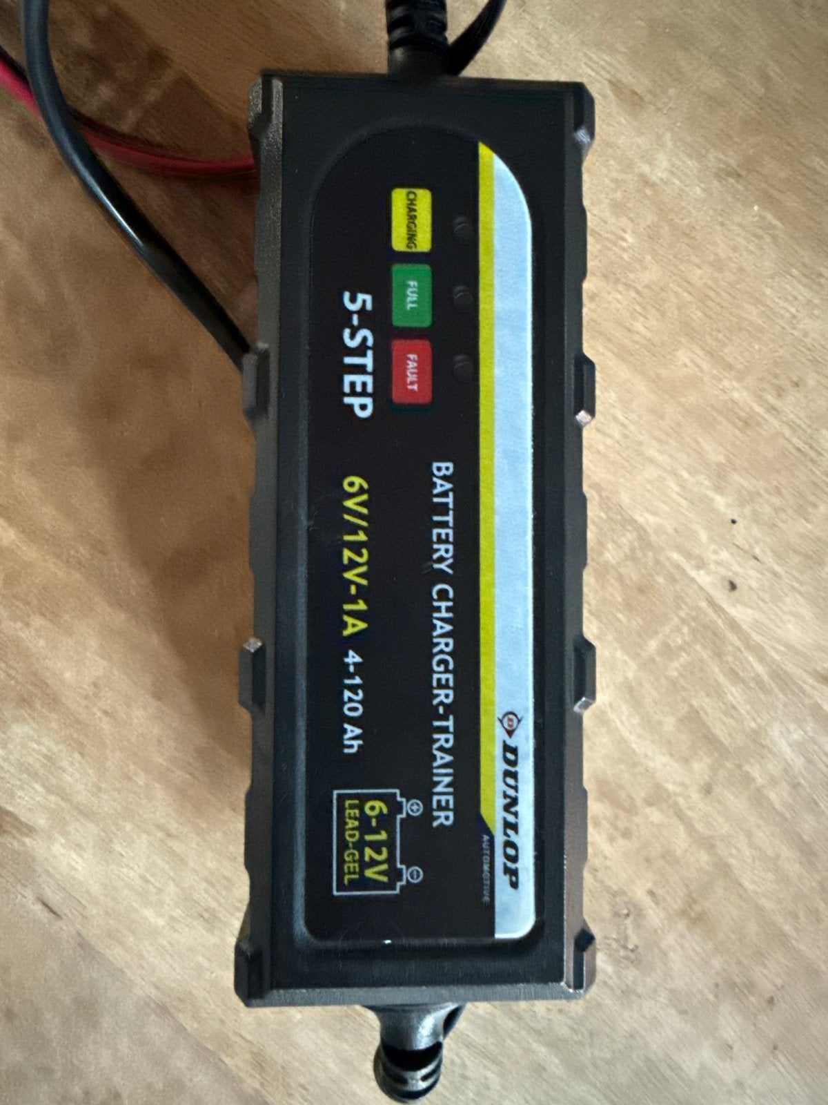 Dunlop Acculader 6V/12V - 1A, 5-staps druppellader, Auto-onderdelen, Accu's en Toebehoren, Ophalen, Nieuw, Universele onderdelen