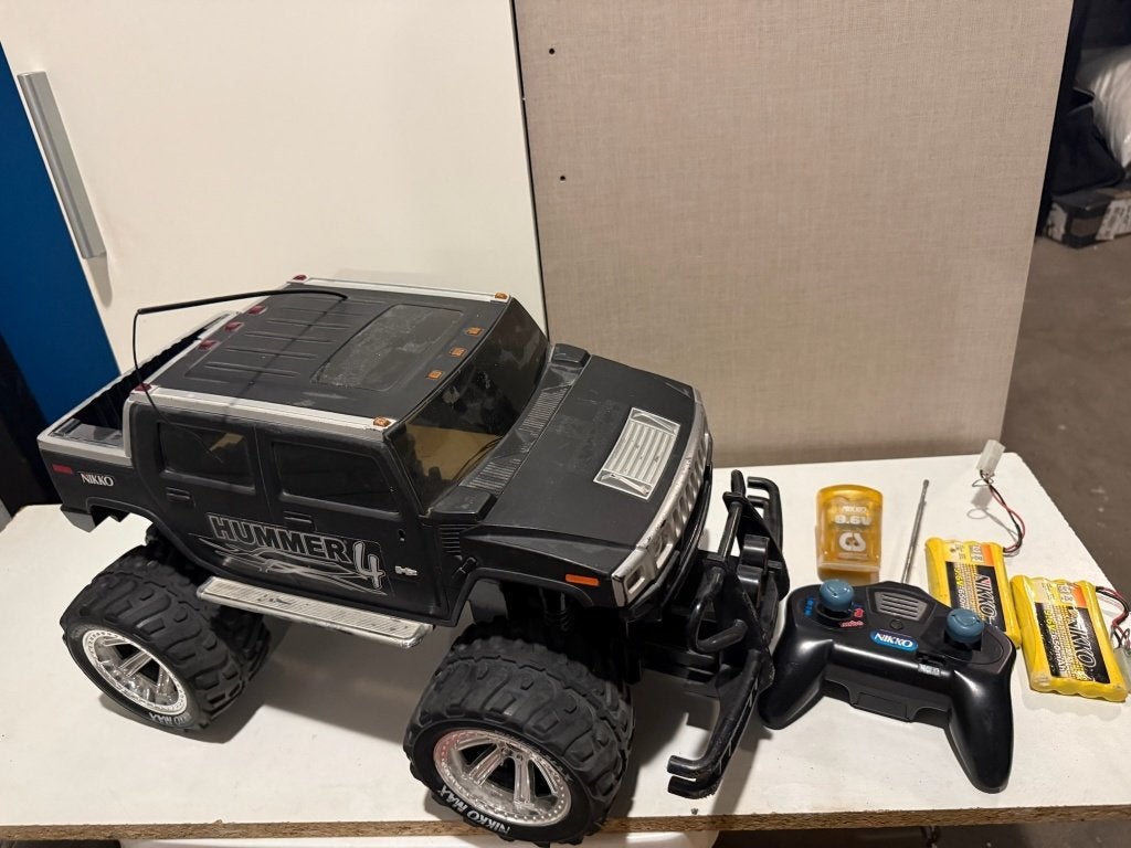 Nikko Hummer H2 RC monstertruck 9.6V compleet, Ophalen of Verzenden, Gebruikt, Overige schalen, Onderdeel